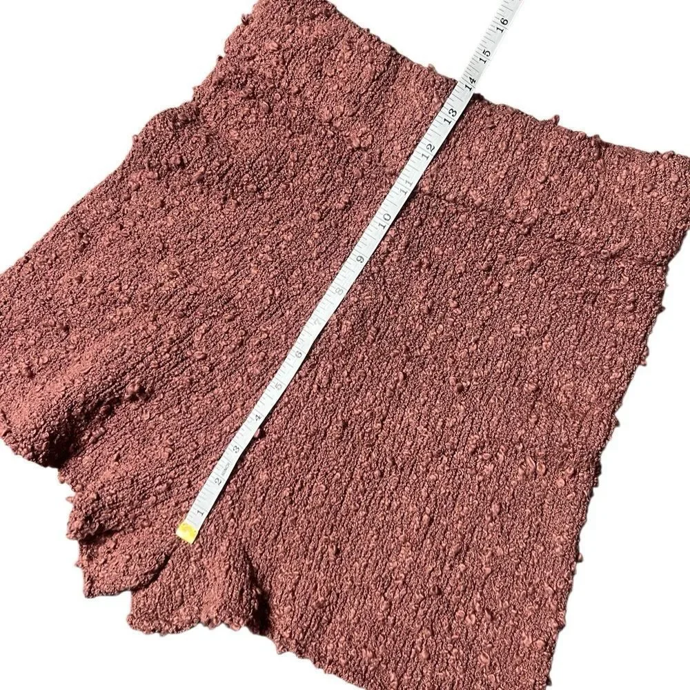 Zulu & Zephyr Plum Boucle Knit Short Size 0-2 (NWT)